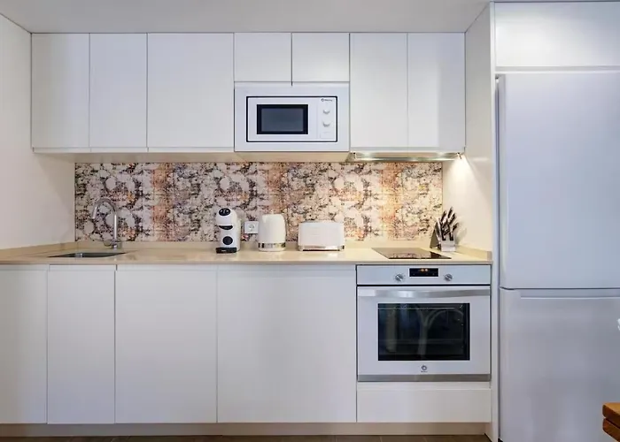 Home4u San Antonio - 1 Min Walk To Appartamento