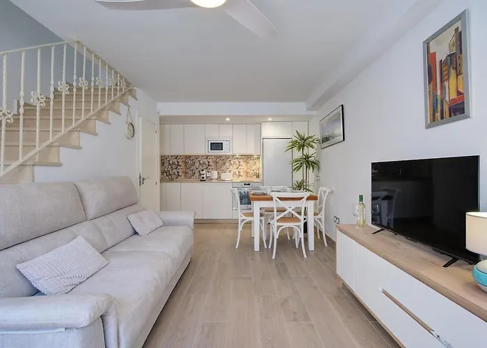 Appartement Home4u San Antonio - 1 Min Walk To